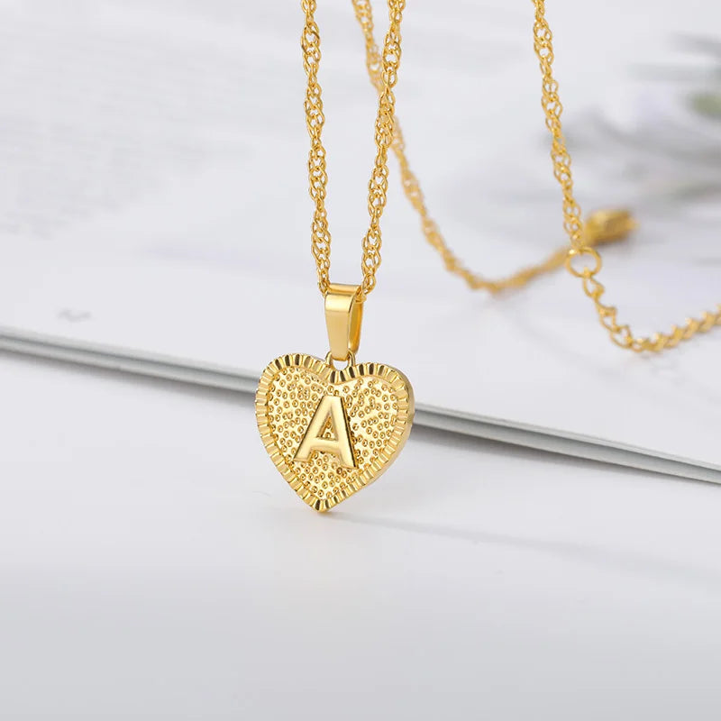 Collier Femme avec Pendentif Cœur et Lettre Initiale A-Z en Acier Inoxydable