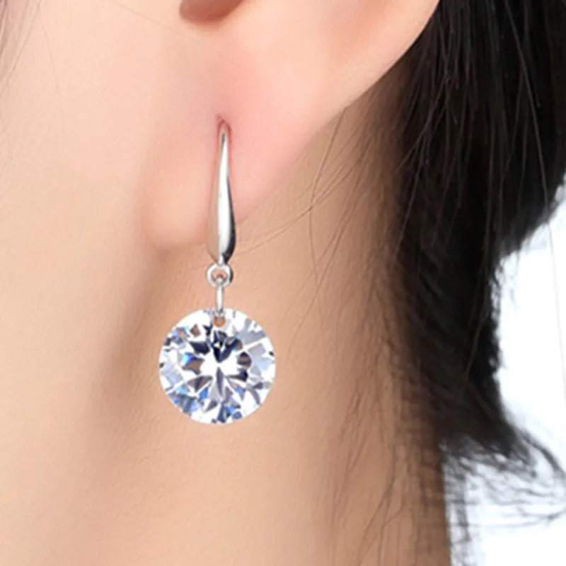 Boucles d'Oreilles Élégantes en Cristal Zircon